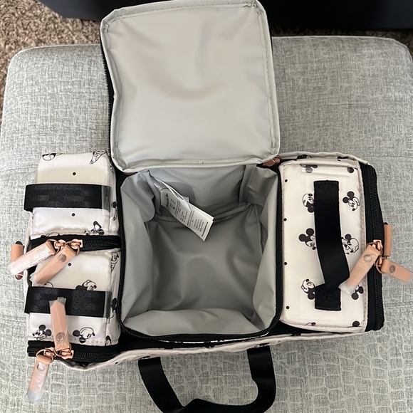 Mickey Mouse Petunia Pickle Bottom Caddy - Picture 4 of 5